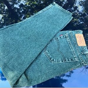 Levi's green jeans
